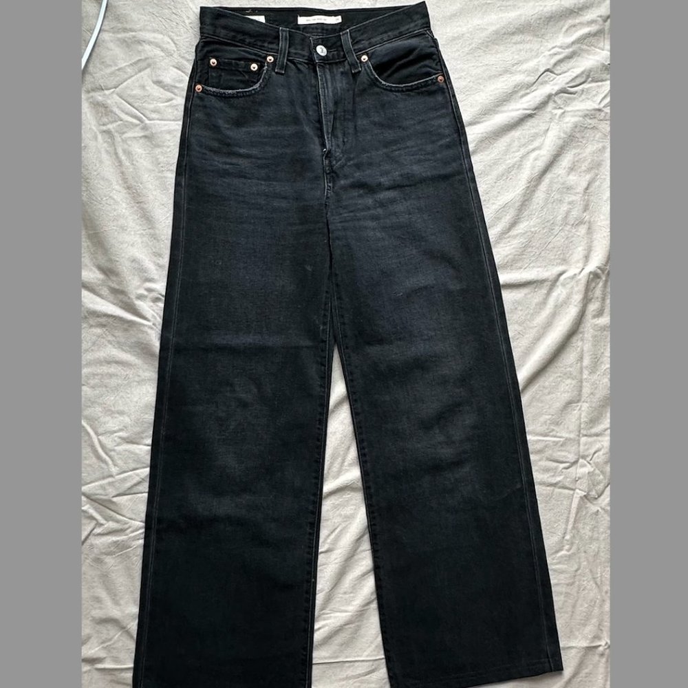 Levi's Ribcage Wide Leg Jeans